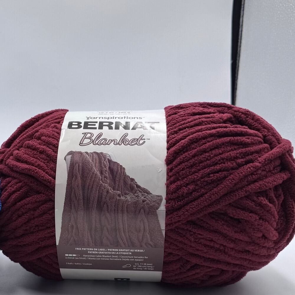 Yarnspirations Bernat Blanket Purple Plum 10430 10.5 oz skein yarn super bulky - Picture 1 of 2